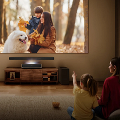Proyector laser Hisense pt1 4k UHD 2500 lumenes hdr10+ smart tv tiro corto · vista 15