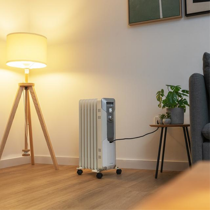 Cecotec 05880 calefactor eléctrico Interior Blanco 1500 W Radiador de aceite eléctrico — imagen 2